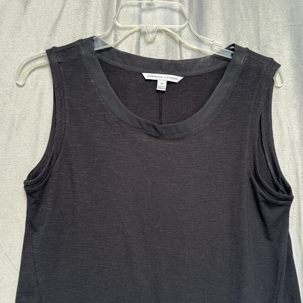 Adrienne Vittadini Shirt Womens Medium Black Sleeveless High Low Chiffon Trim - Picture 2 of 7